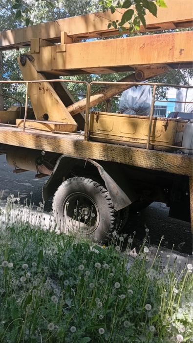 Продам автовышку