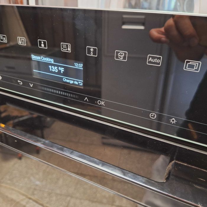 Микровълнова с парна фурна Miele DGM 7440 Миеле WI Fi