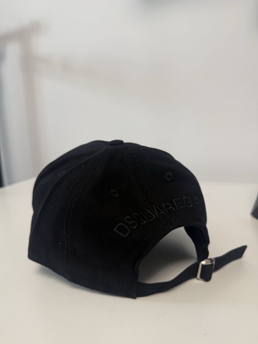 Sapca DSQUARED2 super calitate