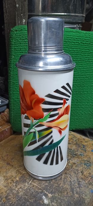 Термос 50 летний новый времен ссср