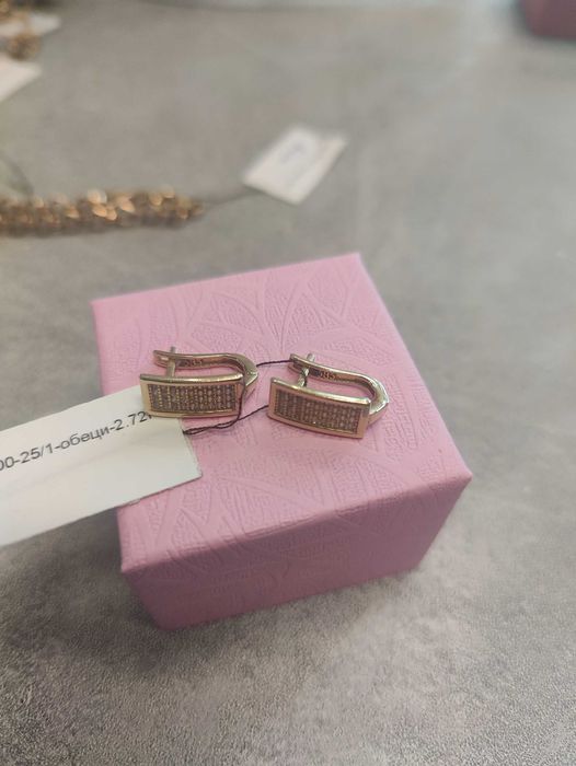 Златни дамски обеци 2.72гр-14к