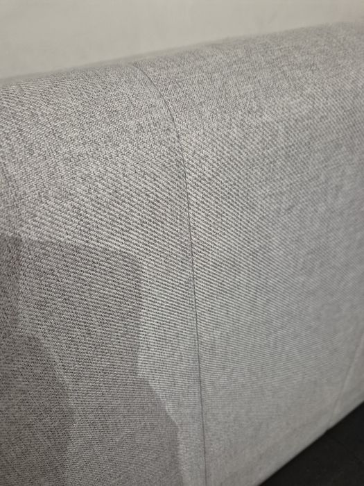 Диван офисный минималистичный