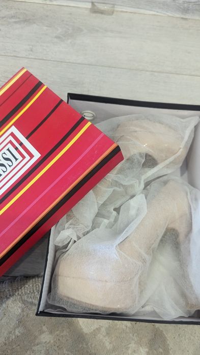 Туфли 33 размер лакированные