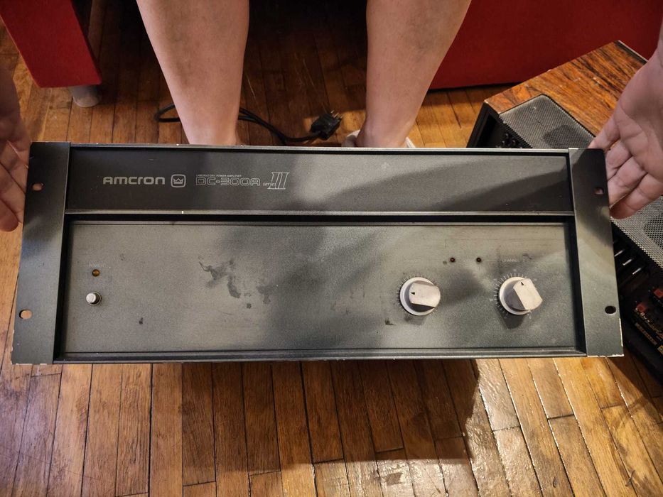 Vând Amplificator