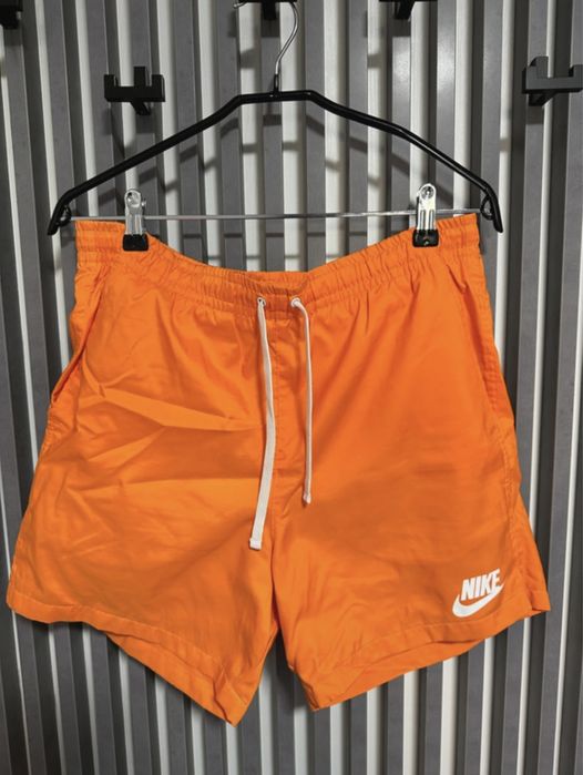 Nike shorts, marimea M