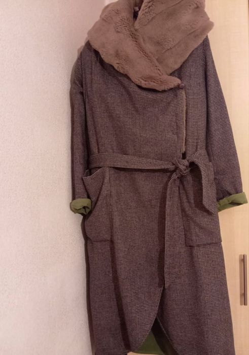 Пальто женское.