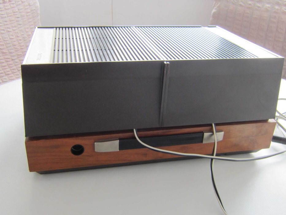 Грамофон -- Philips