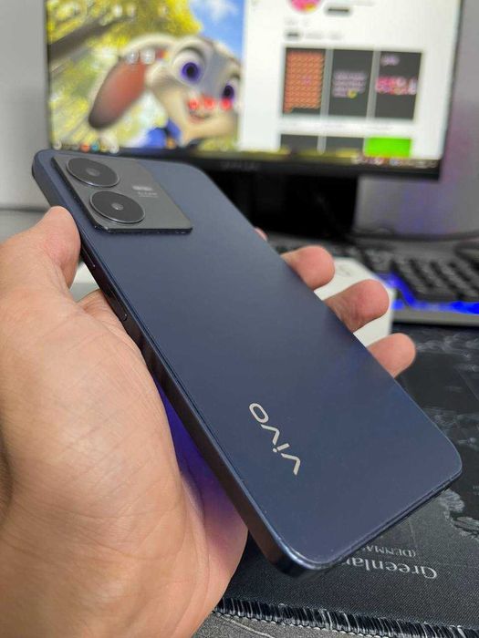 vivo y 22 сотилади