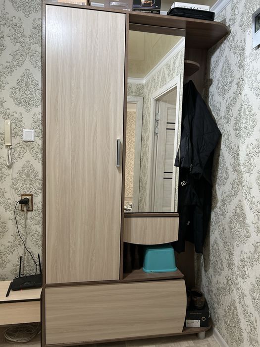 прихожая в отличном состояний