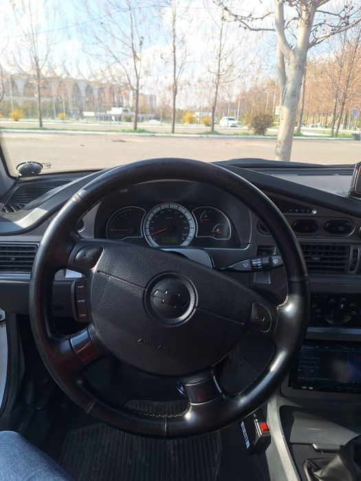 Nexia 2 1.6 donc 100 talik metan gazi bor2015 yili 185000 probeg suyeg