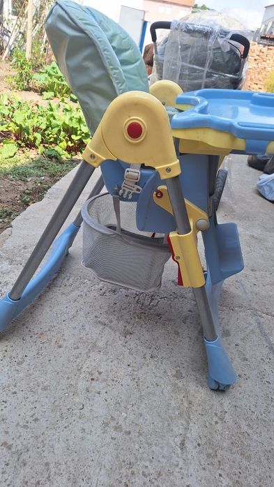 Детска количка и столче