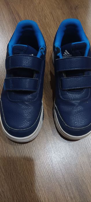 Маратонки адидас 32 номер