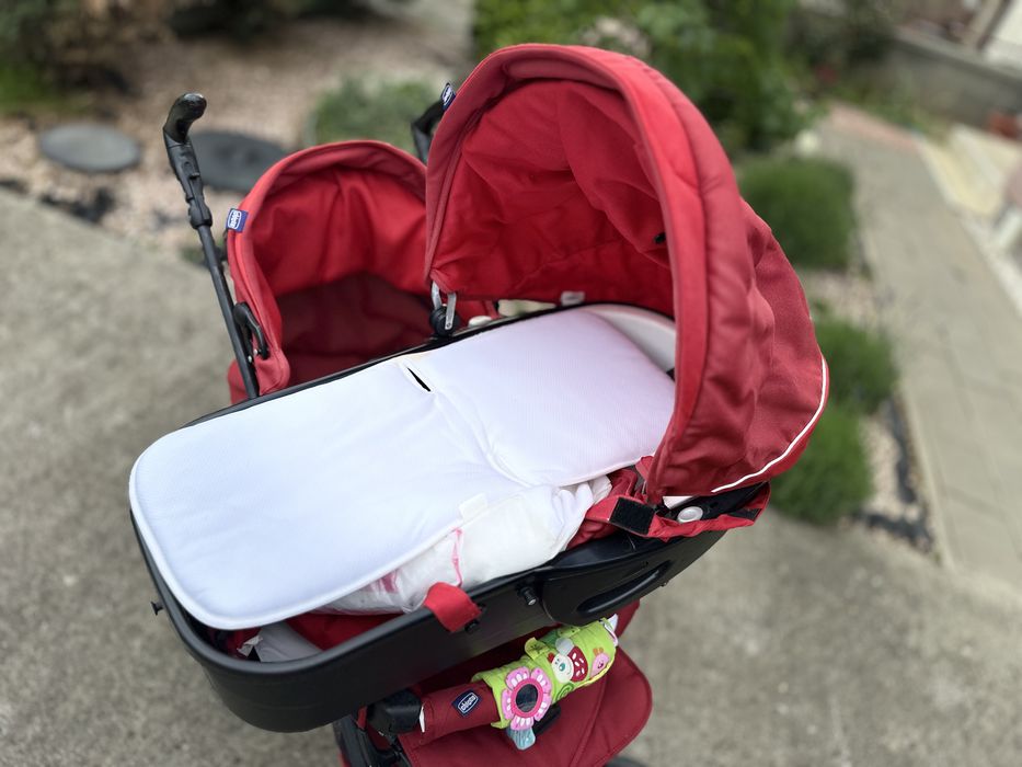 Vand carucior chicco 3 in 1