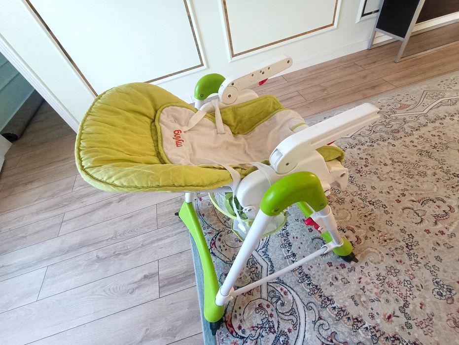 Продам детский стульчик для кормления