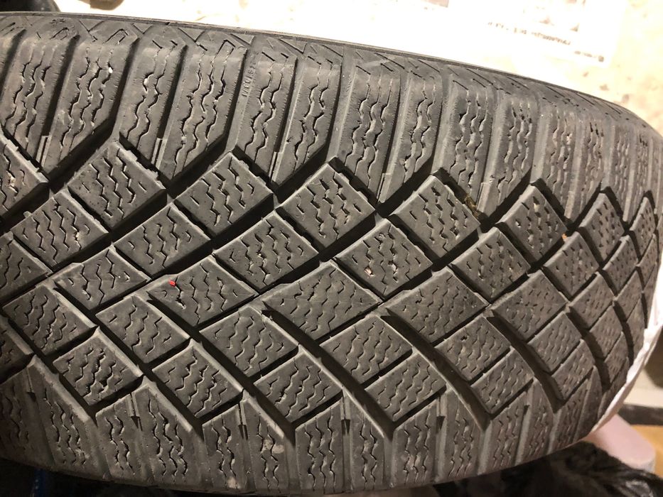 Шины зимние Continental r19 235/55