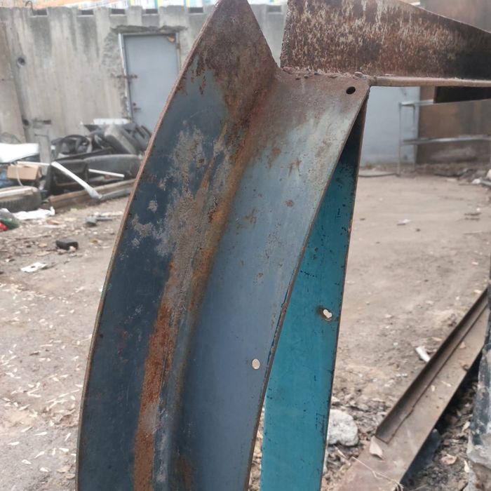 В гараж  обод кольцо автояма