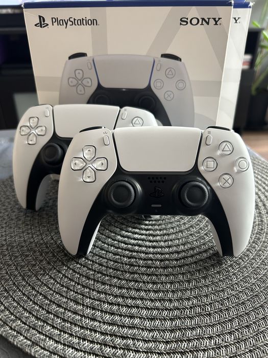 PS5 DualSence Controller