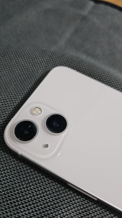 Продам iPhone 13 128гб
