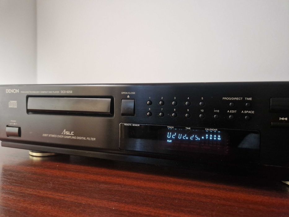 Denon DCD-625 II – CD Player Hi-Fi Clasic, stare foarte bună