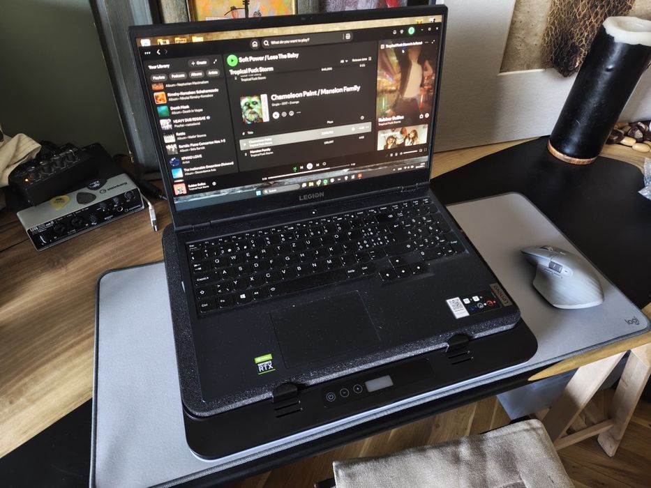 IETS GT600v1 охладителна подложка за лаптоп КАТО НОВО намален