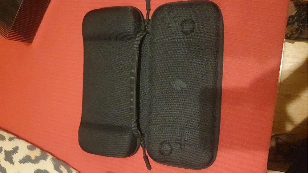 Vand consola portabila AYN Loki-consola cu jocuri AAA preinstalate