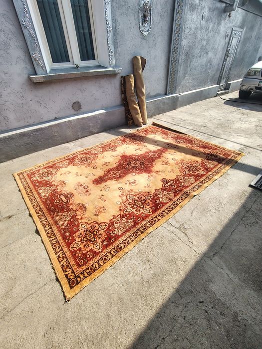 Ковры и паласы. Б.у.