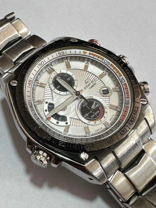 Casio EDIFICE EF-503D-7AV – Оригинален мъжки хронограф