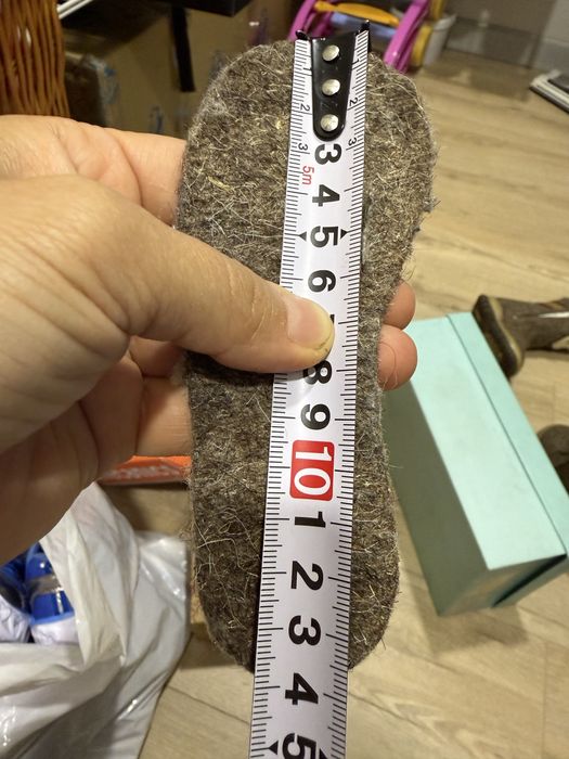 Продам валенки натуральные