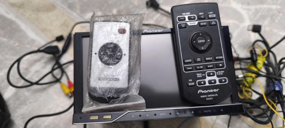 Автомагнитолла AVH-p4300DVD