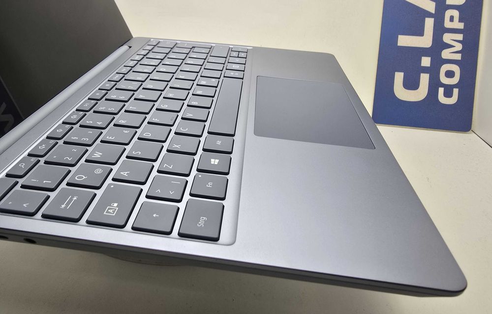 Microsoft Surface Go  i5 1035G1/8GB/128SSD/HD+/Touchscreen