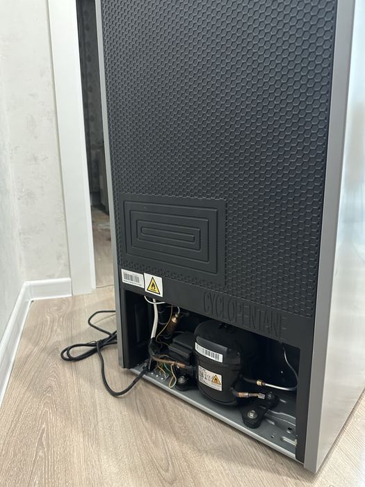 Продам холодильник