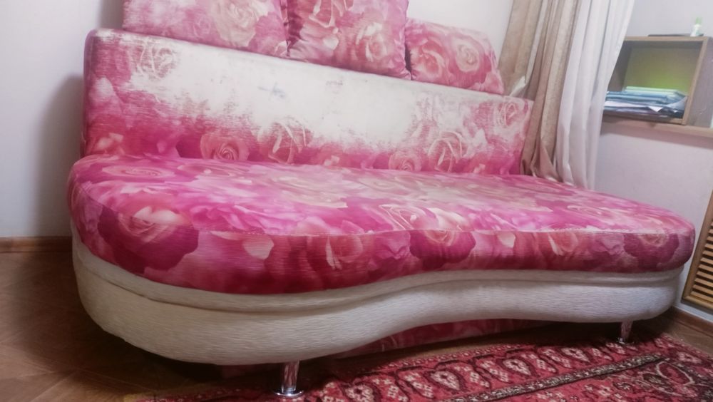 Диван продам б/у