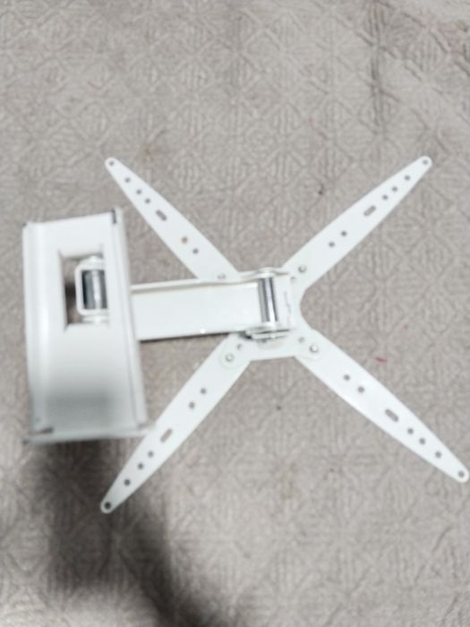 Продам кранштейн