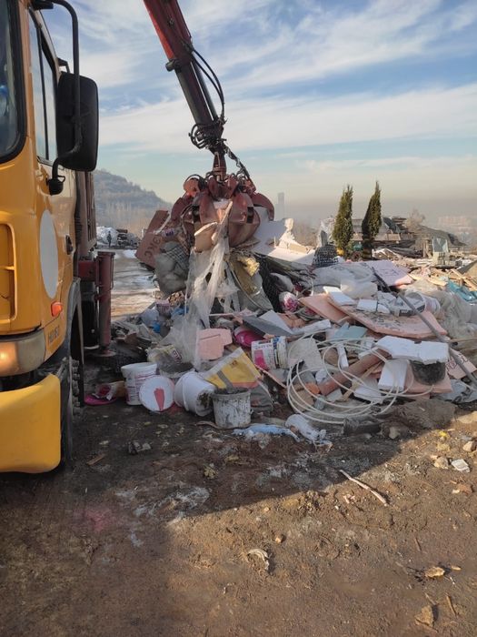 Вывоз мусора, грунта, деревьев