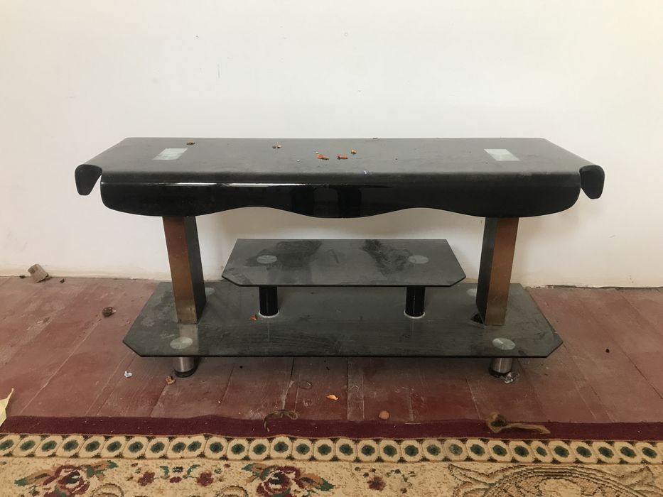 Подставка для телевизор и DVD