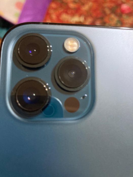 iPhone 12 Pro Max на 256 ГБ