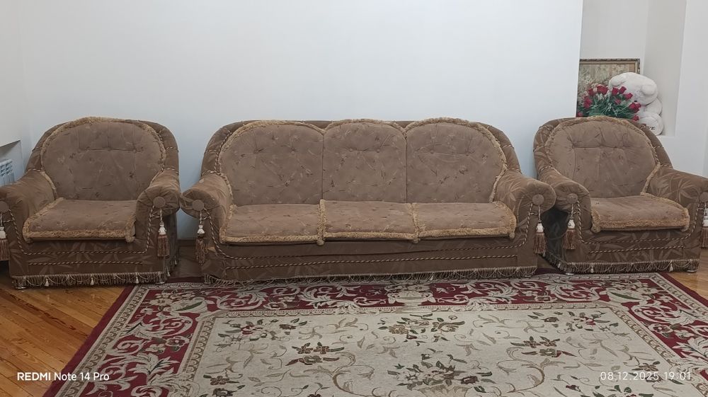 Диван  кресло  мягкая мебель арзонга