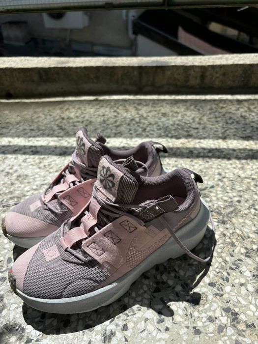 Дамски маратонки NIKE