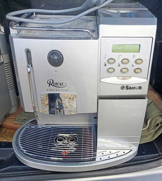 Кафеавтомат Saeco Royal