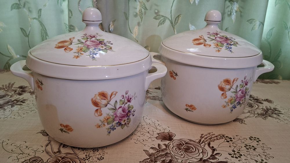 Супницы, цена за 2 штуки