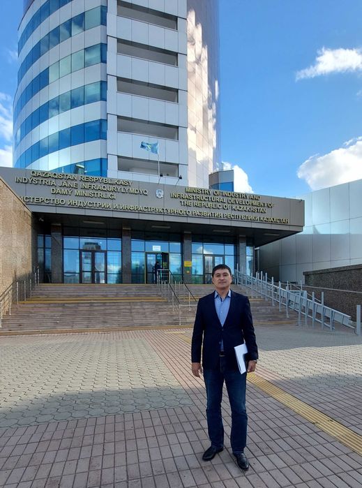 Адвокат/Юрист/Заңгер/Медиатор екі тілде