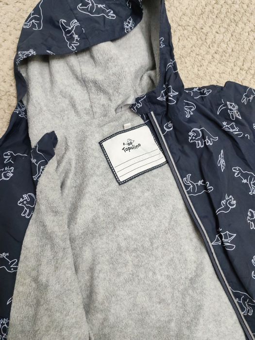 Продам куртку для мальчика весеннюю