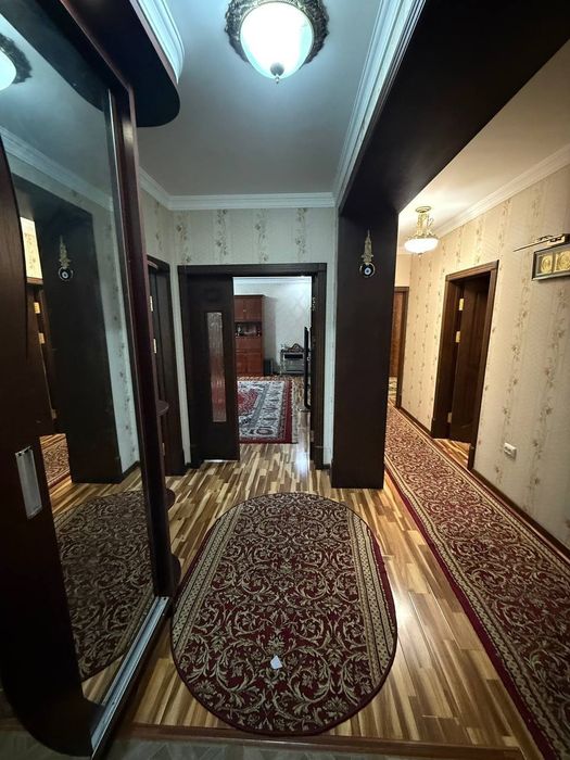 Продается 4 комнатная банковская квартира на Чиланзаре И