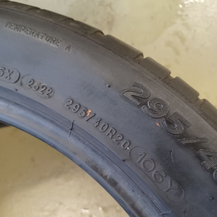 295 40 20 Michelin 2бр летни дот22