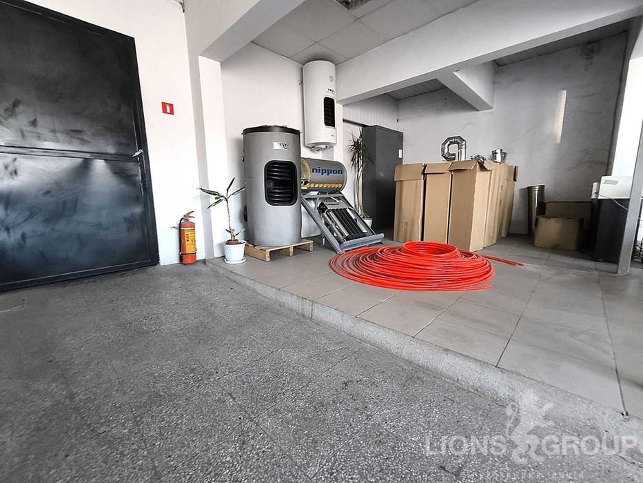 Продава се Промишлена сграда в Варна, Западна промишлена зона - 257 кв.м за 1168 €/кв.м - Снимка #3