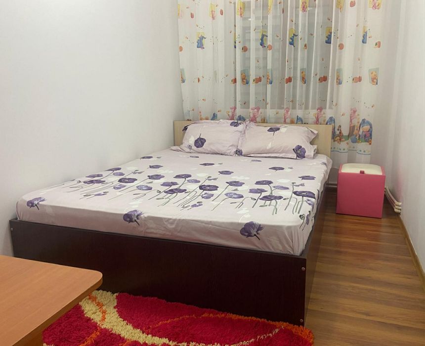 Apartament decomandat cu 3camere Târgu Jiu
