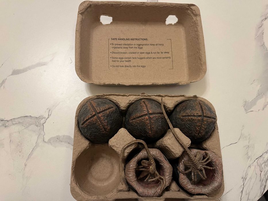 Set Colectie NECA ALIEN LV-426 Cage Free Eggs
