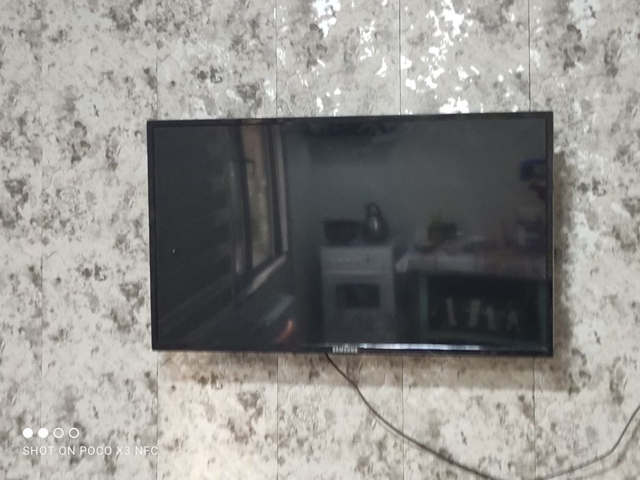 SAMSUNG TV sotiladi