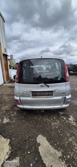 Dezmembram Toyota Yaris Verso 1.3 benzina