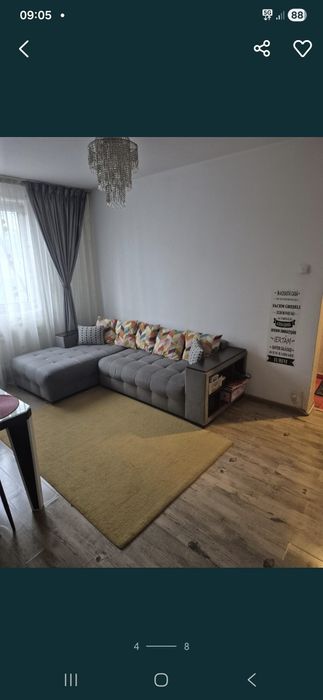 Proprietar vând Apartament 3 camere etaj 3 se vinde complect mobilat !